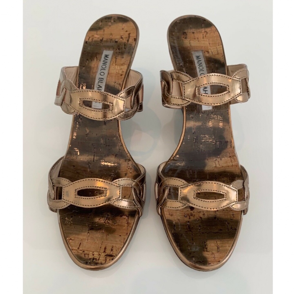 MANOLO BLAHNIK PATENT LEATHER ROSE GOLD CAMO SLIDE SANDALS SIZE IT 38 / US 8